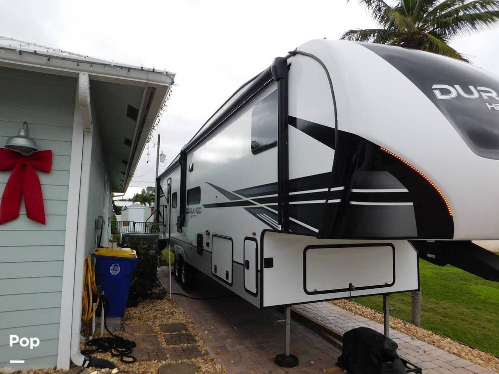 2023 K-Z Durango 274BHD - Used Fifth Wheel For Sale by Pop RVs in Stuart, Florida features Air Conditioning, Slideout, Awning, Leveling Jacks
