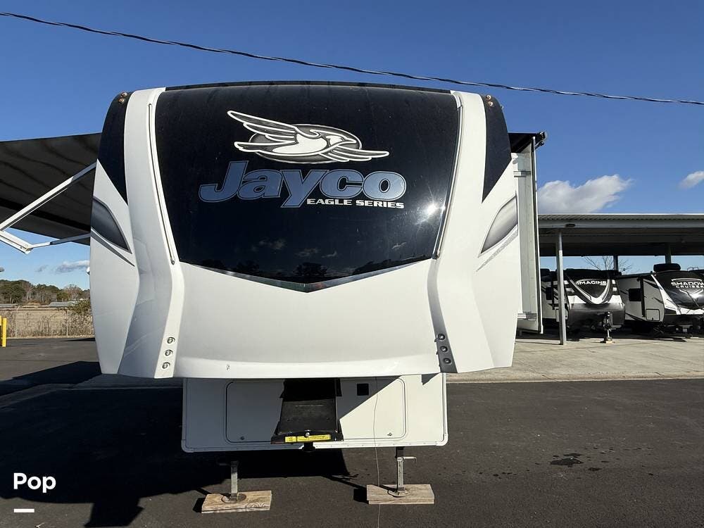 2022 Jayco Eagle 317RLOK - Used Fifth Wheel For Sale by Pop RVs in Chesapeake, Virginia features Slideout, Air Conditioning, Awning, Leveling Jacks