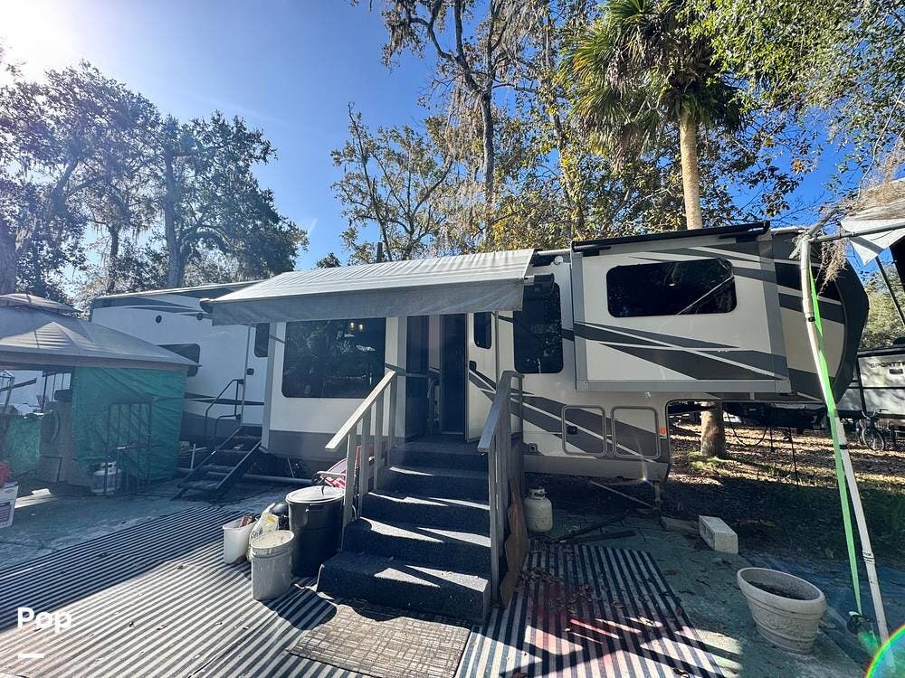 Used 2019 Highland Ridge Open Range 376FBH available in Bushnell, Florida