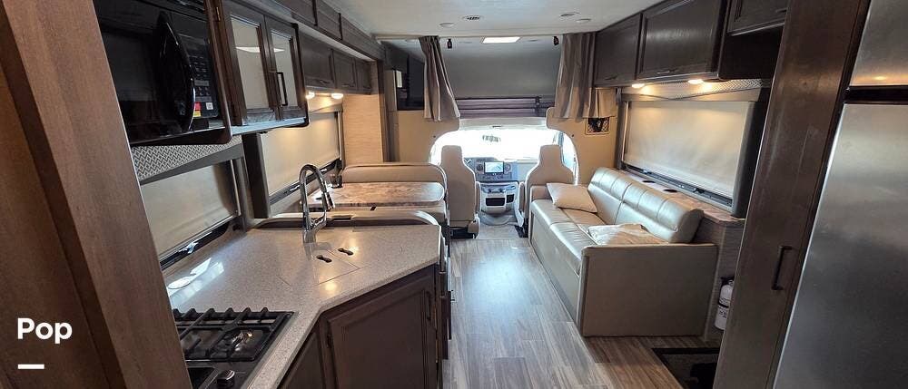 2022 Four Winds 31E by Thor Motor Coach from Pop RVs in Gunter, Texas