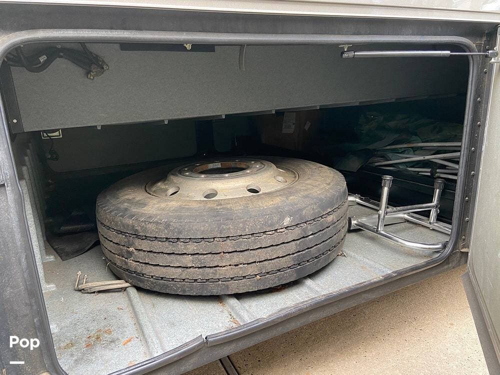 Used 2008 Holiday Rambler Ambassador 40SKQ available in Fairless Hills, Pennsylvania