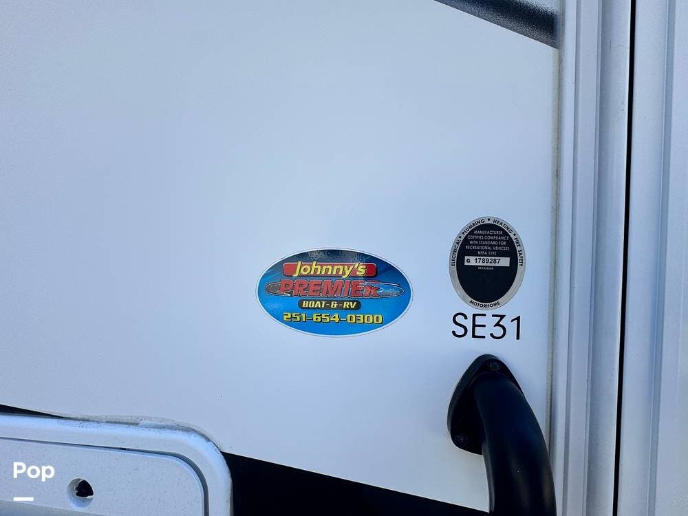 2020 Quantum SE31 by Thor Motor Coach from Pop RVs in Brooksville, Florida