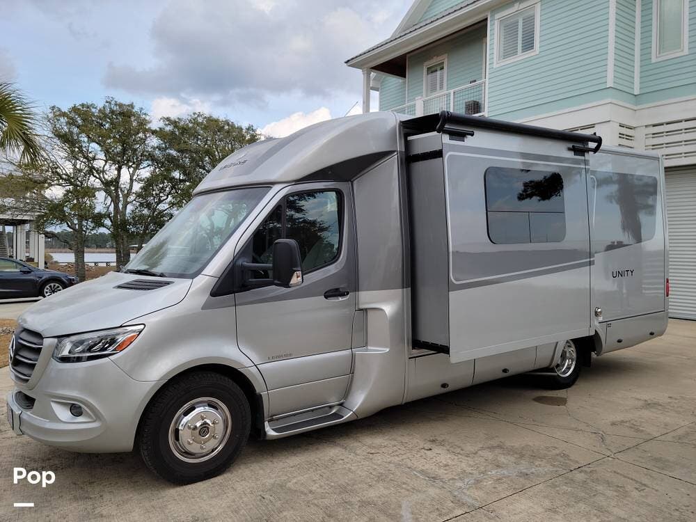 2022 Leisure Travel Unity U24CB - Used Class C For Sale by Pop RVs in Biloxi, Mississippi features Slideout, Air Conditioning, Generator, Awning
