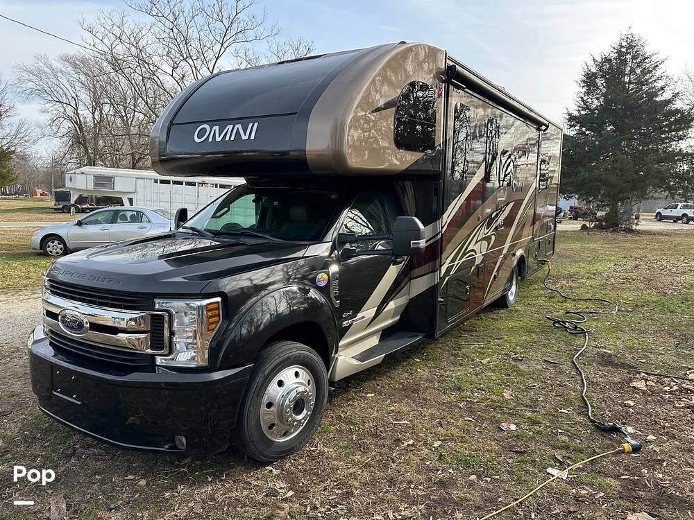 2020 Omni XG32 by Thor Motor Coach from Pop RVs in Purcell, Missouri