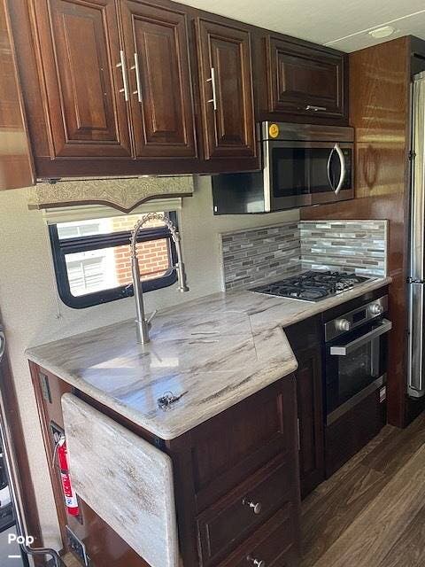 2019 Georgetown XL 369DS by Forest River from Pop RVs in Church Hill, Tennessee