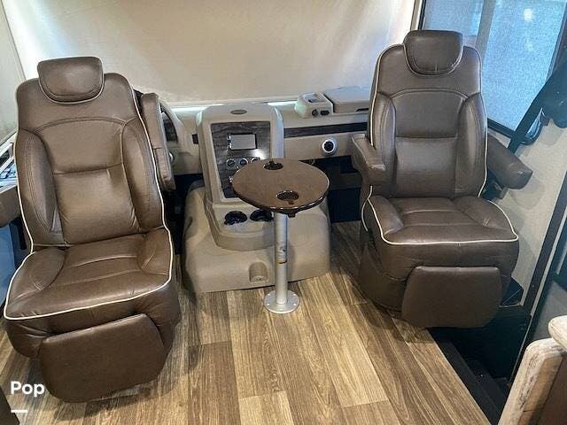 2019 Forest River Georgetown XL 369DS - Used Class A For Sale by Pop RVs in Church Hill, Tennessee features Slideout