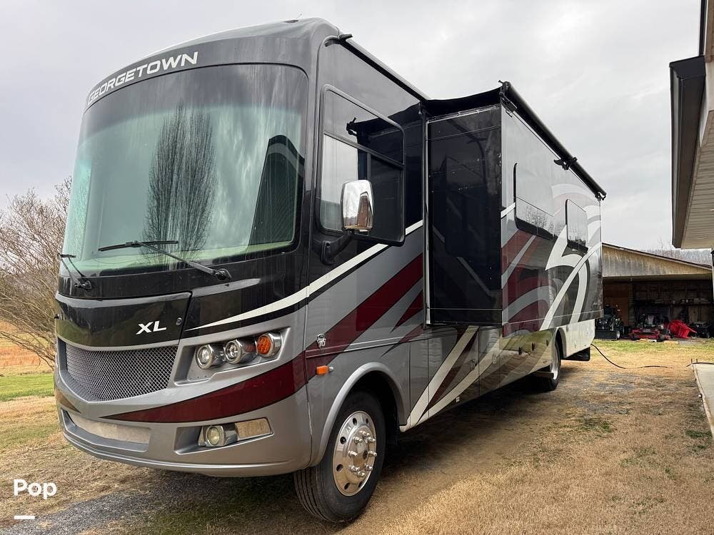 2019 Georgetown XL 369DS by Forest River from Pop RVs in Church Hill, Tennessee
