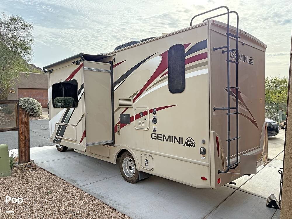 Used 2021 Thor Motor Coach Gemini 23TE available in Tucson, Arizona