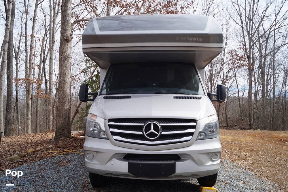 Used 2020 Dynamax Corp Isata 3 24FW available in Gastonia, North Carolina