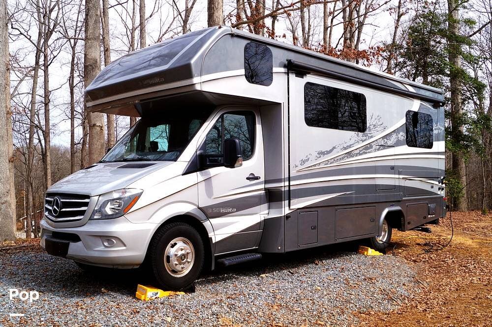 2020 Dynamax Corp Isata 3 24FW - Used Class C For Sale by Pop RVs in Gastonia, North Carolina features Generator, Slideout, Awning, Air Conditioning