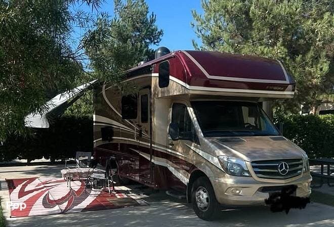 2019 Dynamax Corp Isata 3 Series 24 FWM - Used Class C For Sale by Pop RVs in Palm Desert, California features Slideout