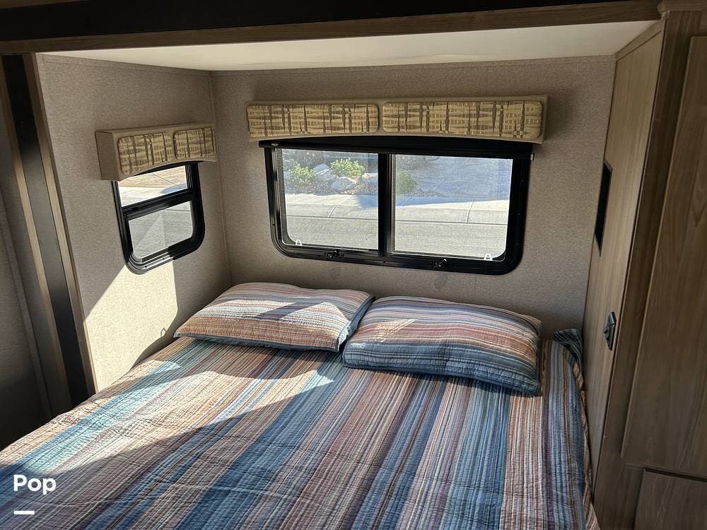 2019 Isata 3 Series 24FWM by Dynamax Corp from Pop RVs in Palm Desert, California
