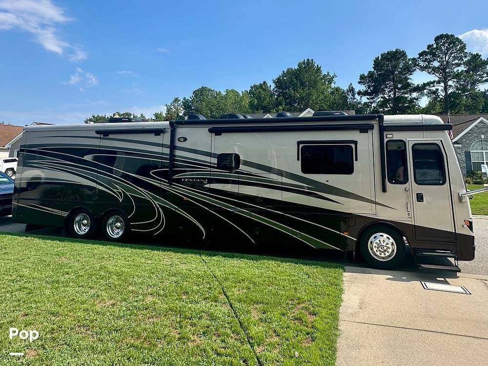 2015 Ventana 4369 by Newmar from Pop RVs in Conway, South Carolina
