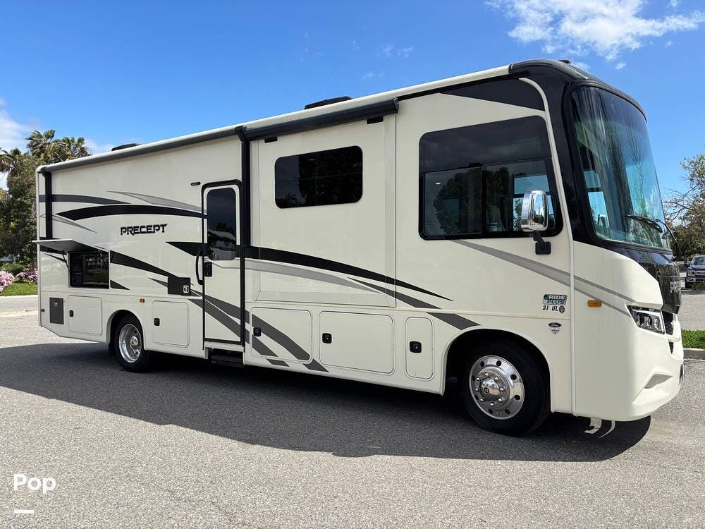 2023 Jayco Precept 31UL - Used Class A For Sale by Pop RVs in San Clemente, California features Awning, Air Conditioning, Slideout, Generator, Leveling Jacks