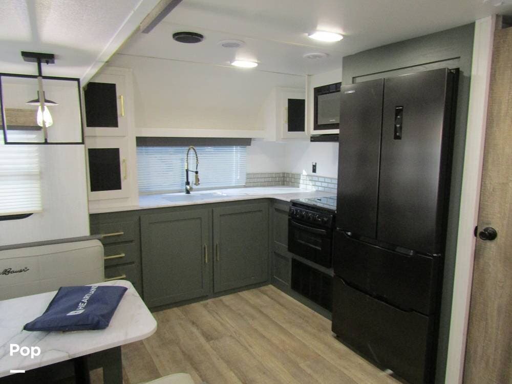 2024 Eddie Bauer 33FK by Heartland from Pop RVs in Soddy Daisy, Tennessee