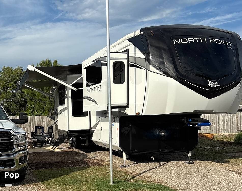 2024 North Point 382 FLRB by Jayco from Pop RVs in Maple Hill, North Carolina