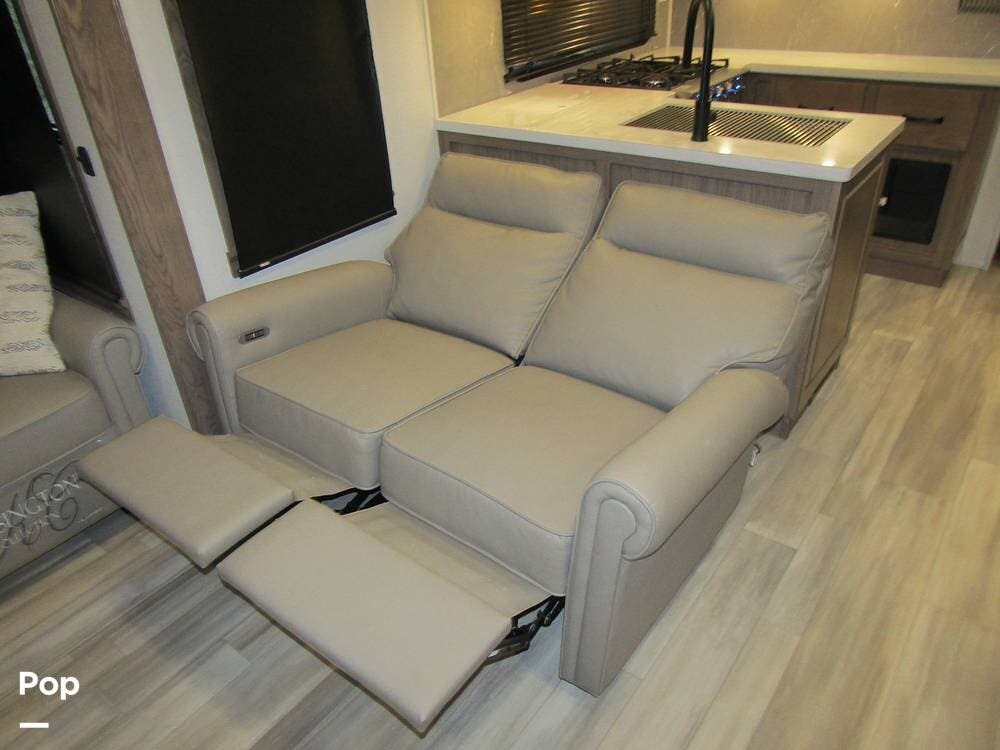 2023 Paradigm 395DS by Alliance RV from Pop RVs in Cleveland, Tennessee