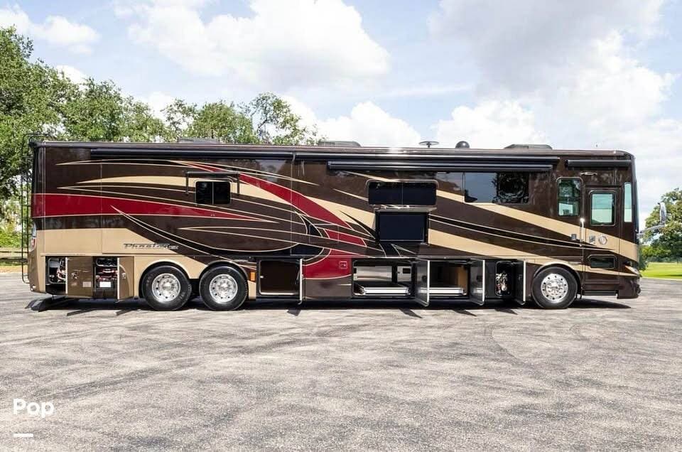 2019 Phaeton 44 OH by Tiffin from Pop RVs in Wichita Falls, Texas