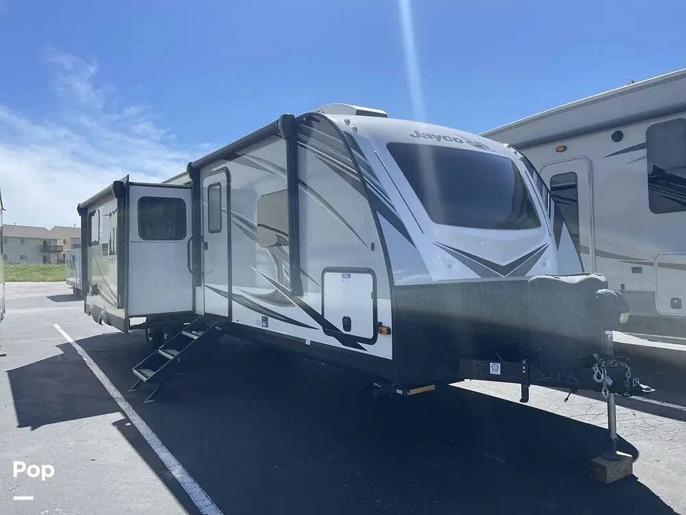 2021 Jayco White Hawk 32BH - Used Travel Trailer For Sale by Pop RVs in Ellsworth Afb, South Dakota features Slideout, Awning