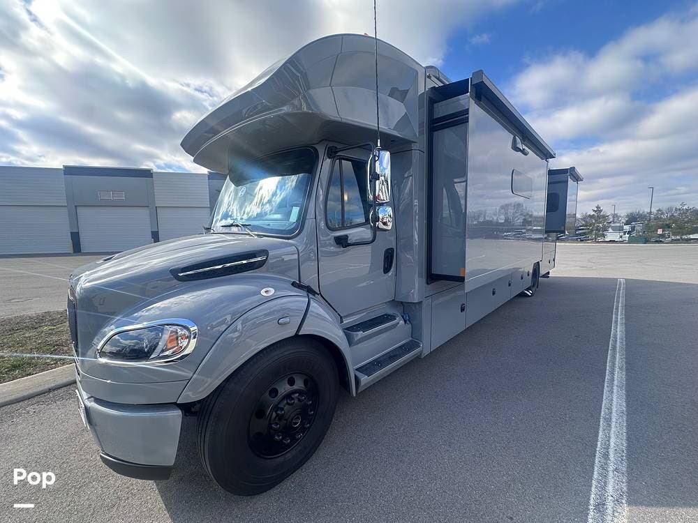 2026 Verona LE 40LRB by Renegade from Pop RVs in Lebanon, Tennessee