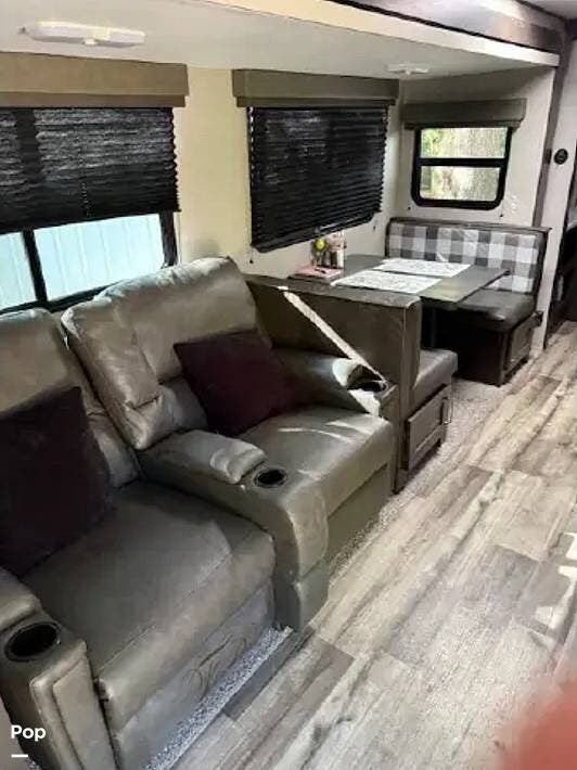 Used 2023 Grand Design Transcend XPLOR 321BH available in Fort White, Florida