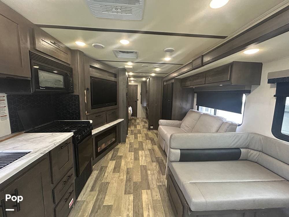2023 Forest River FR3 34DS - Used Class A For Sale by Pop RVs in Silver Springs, Florida features Generator, Leveling Jacks, Awning, Slideout, Air Conditioning