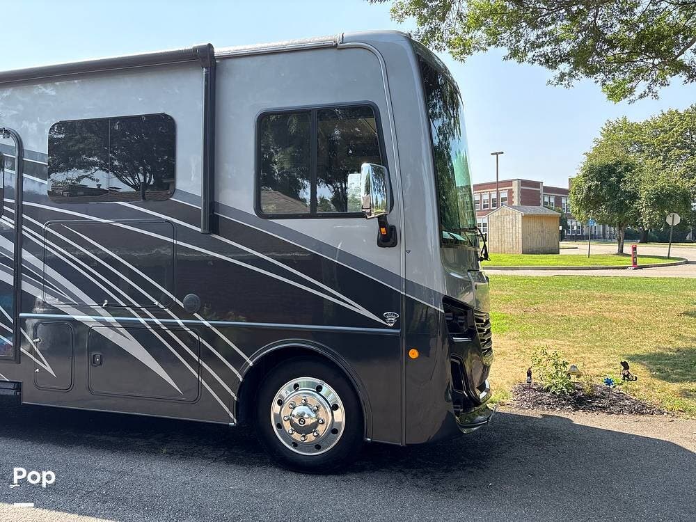 Used 2023 Holiday Rambler Invicta 32RW available in Barton, New York