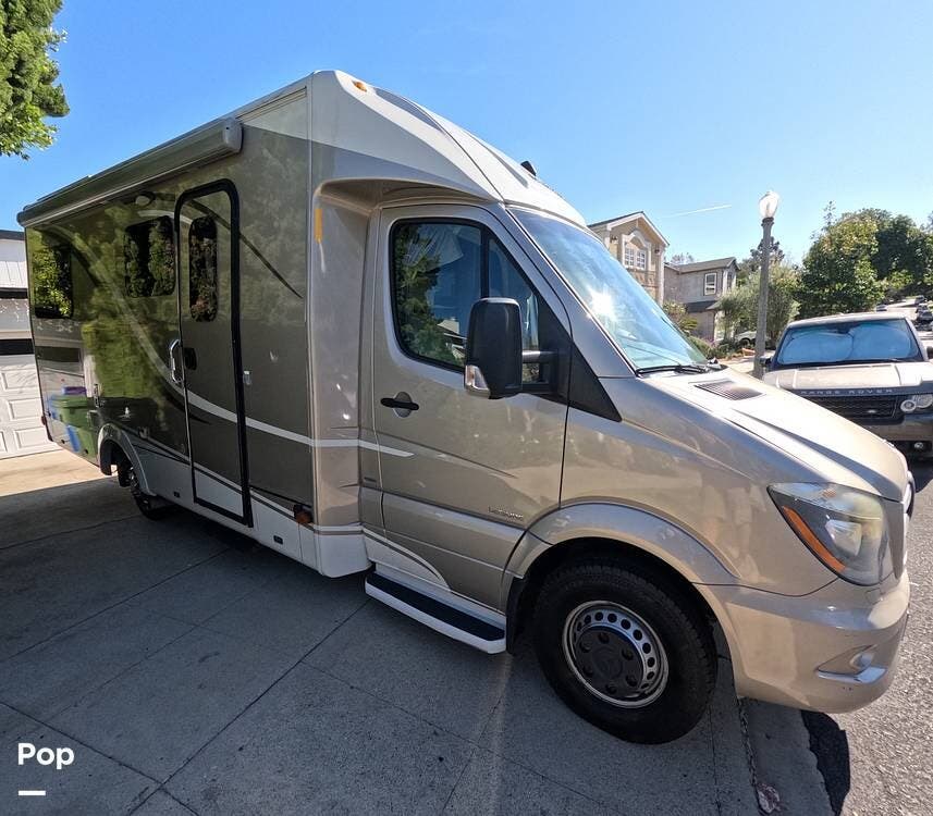 2014 Leisure Travel Unity U24CB - Used Class C For Sale by Pop RVs in Los Angeles, California features Air Conditioning, Awning, Generator, Slideout