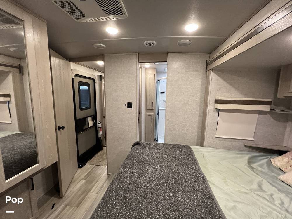 Used 2022 Rockwood Signature 8336BH available in Edinburgh, Indiana