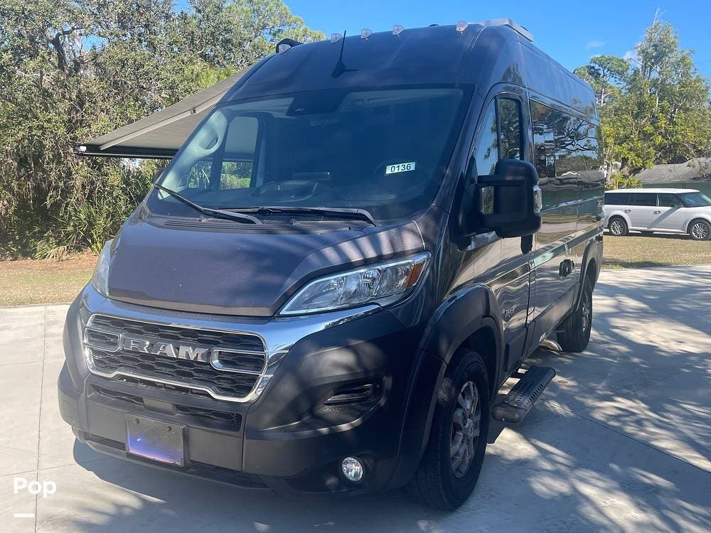 2025 Jayco Comet Jayco  18 C - Used Class B For Sale by Pop RVs in Venice, Florida features Air Conditioning, Awning, Generator