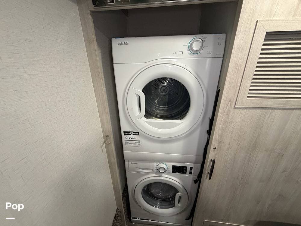 2024 Sandpiper 3990FL by Forest River from Pop RVs in Tomball, Texas