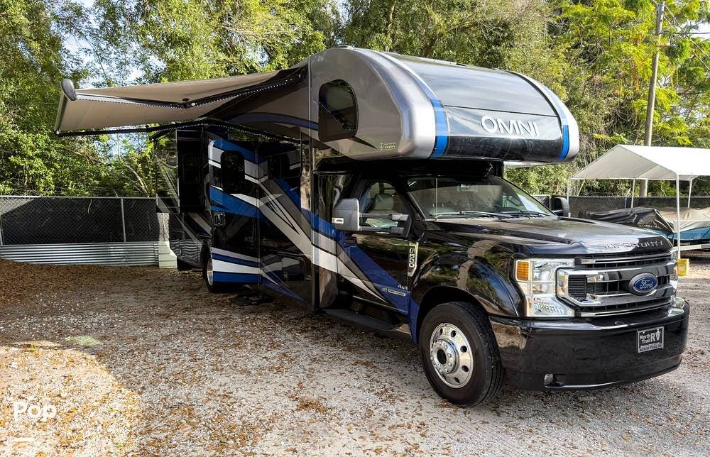 2022 Omni BT36 4x4 by Thor Motor Coach from Pop RVs in Winter Haven, Florida