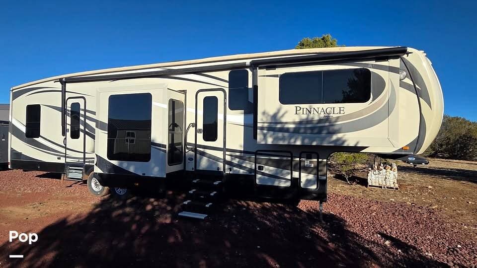 2016 Pinnacle 38FLSA by Jayco from Pop RVs in Williams, Arizona
