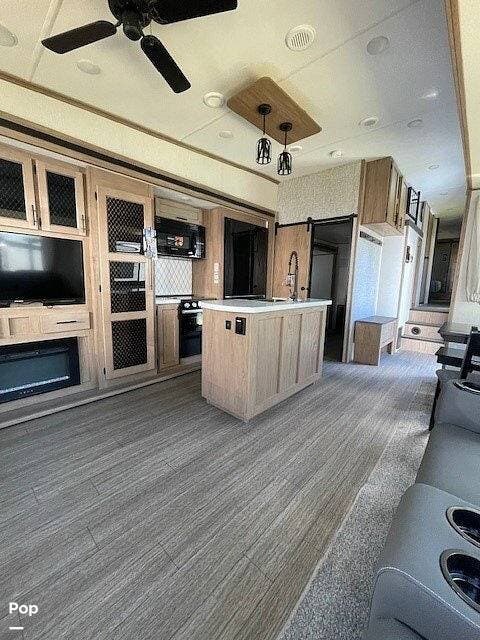 2023 Sabre 36bhq by Forest River from Pop RVs in Dillsburg, Pennsylvania