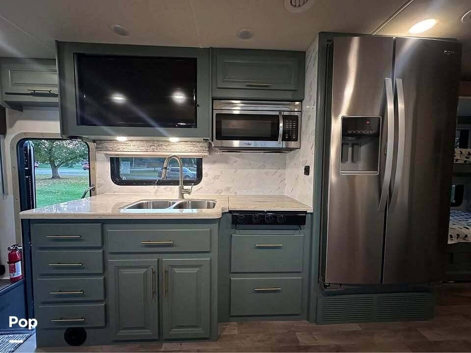 2019 Precept 36A by Jayco from Pop RVs in Grandville, Michigan