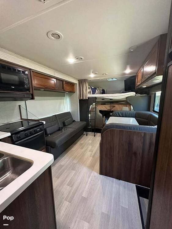 2020 Minnie Winnie 31H by Winnebago from Pop RVs in Phenix City, Alabama