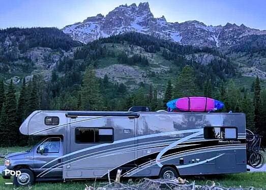 2020 Minnie Winnie 31H by Winnebago from Pop RVs in Phenix City, Alabama