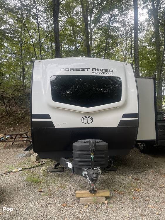 2025 Forest River Surveyor Grand 268FKBS - Used Travel Trailer For Sale by Pop RVs in Budd Lake, New Jersey features Slideout
