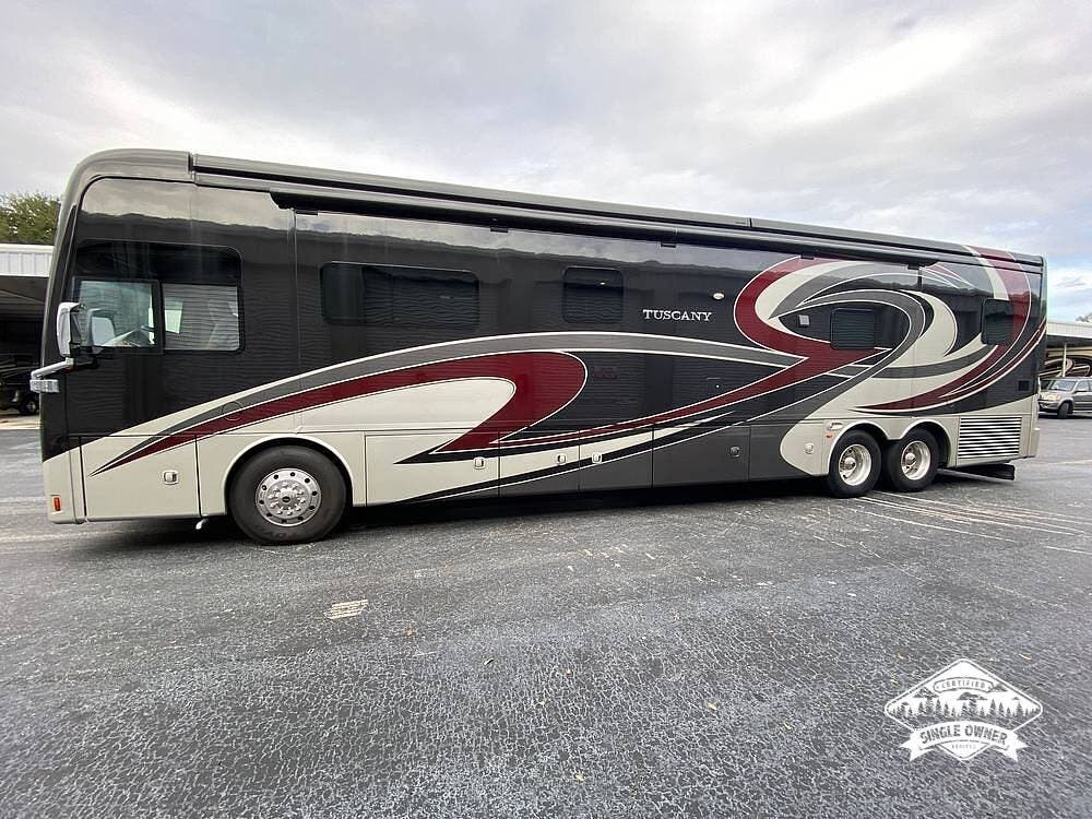 2019 Thor Motor Coach Tuscany 45MX - Used Diesel Pusher For Sale by Pop RVs in Stuart, Florida features Awning, Leveling Jacks, Slideout, Generator, Air Conditioning