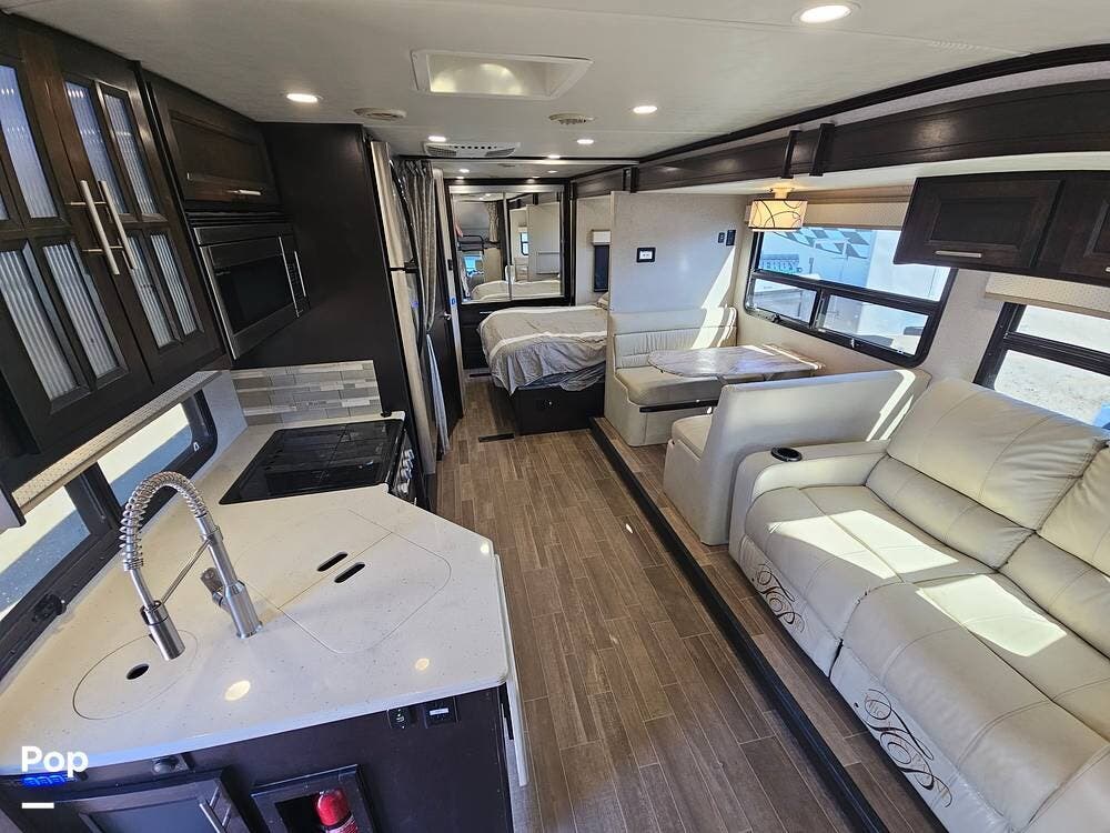 Used 2021 Dynamax Corp Isata 5 30FWD available in Phoenix, Arizona