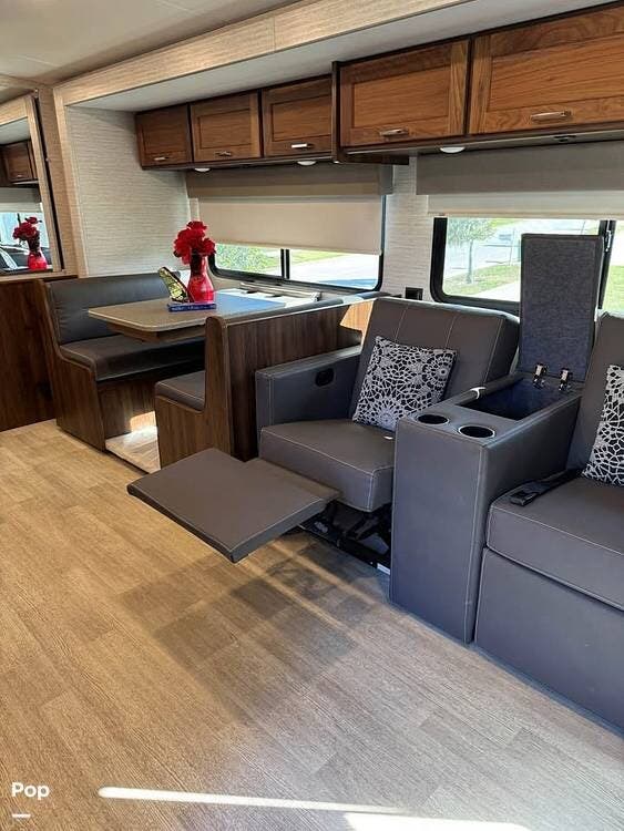 Used 2022 Winnebago Vista 32M available in Merritt Island, Florida