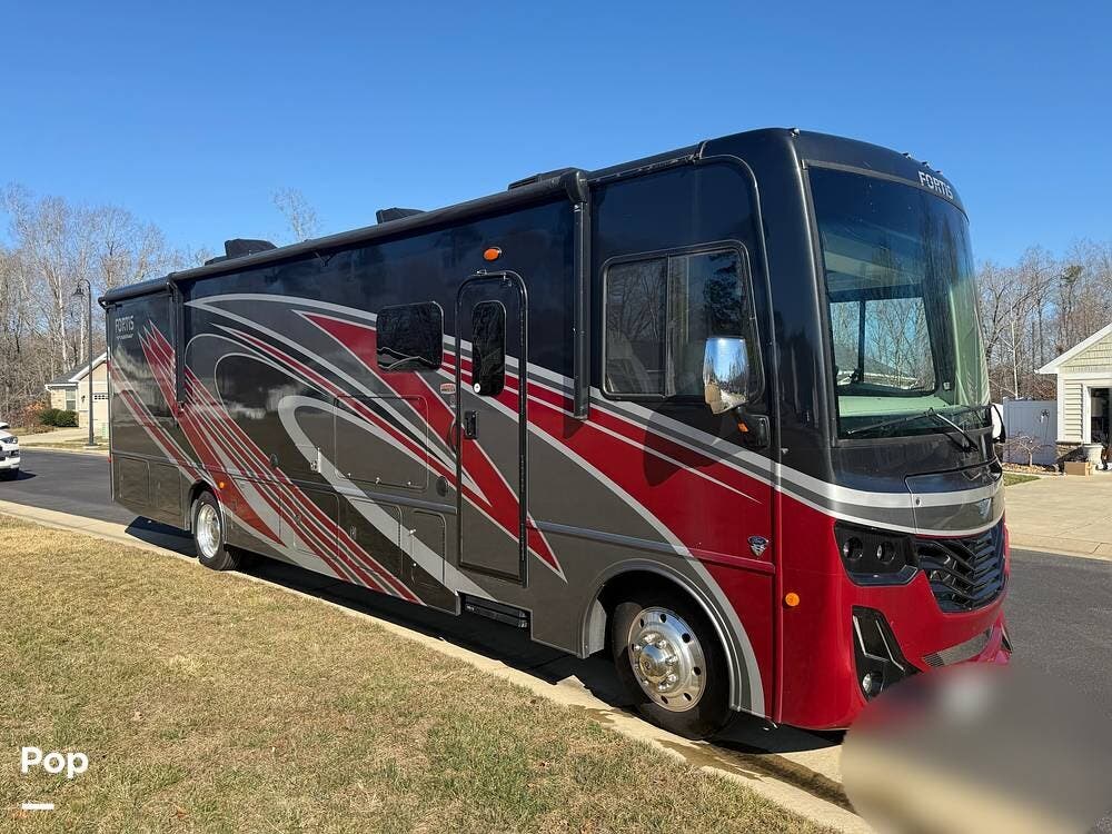 2023 Fleetwood Fortis 34MB - Used Class A For Sale by Pop RVs in Williamsburg, Virginia features Generator, Air Conditioning, Leveling Jacks, Awning, Slideout