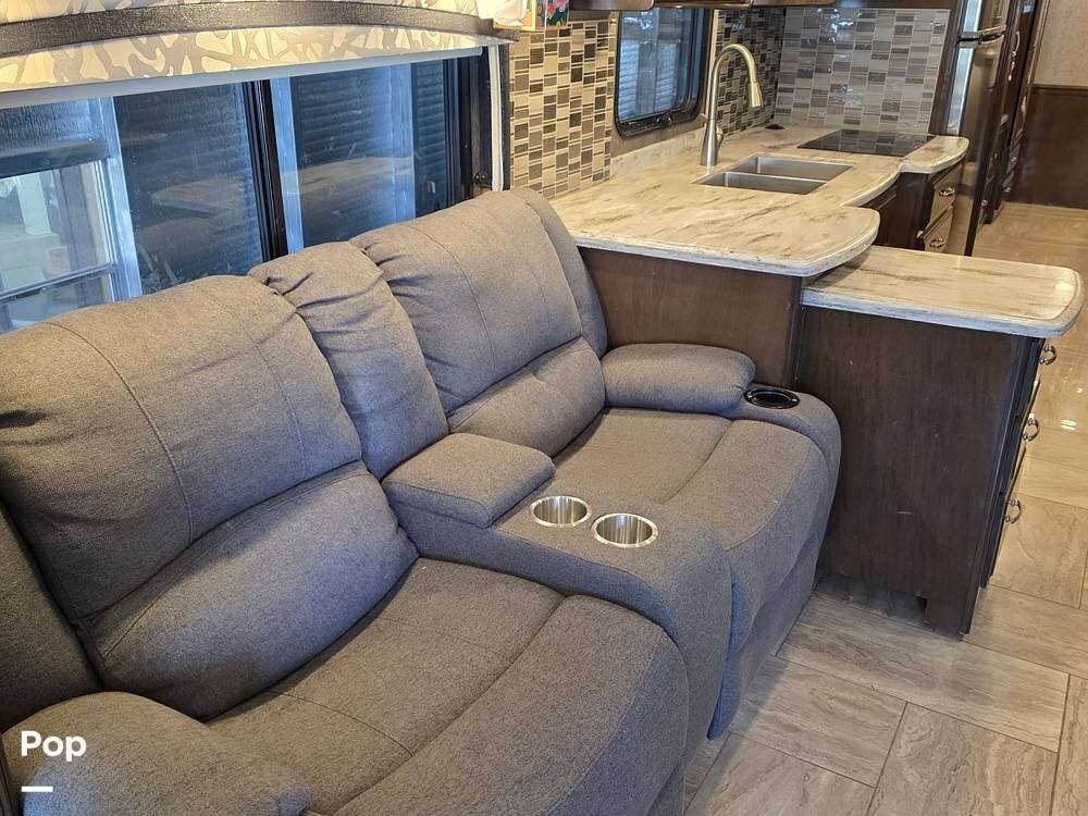 2019 Aria 3901 by Thor Motor Coach from Pop RVs in Layton, Utah