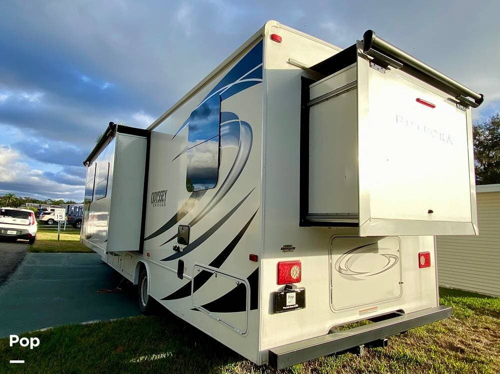 2021 Odyssey 30Z by Entegra Coach from Pop RVs in Lakeland, Florida