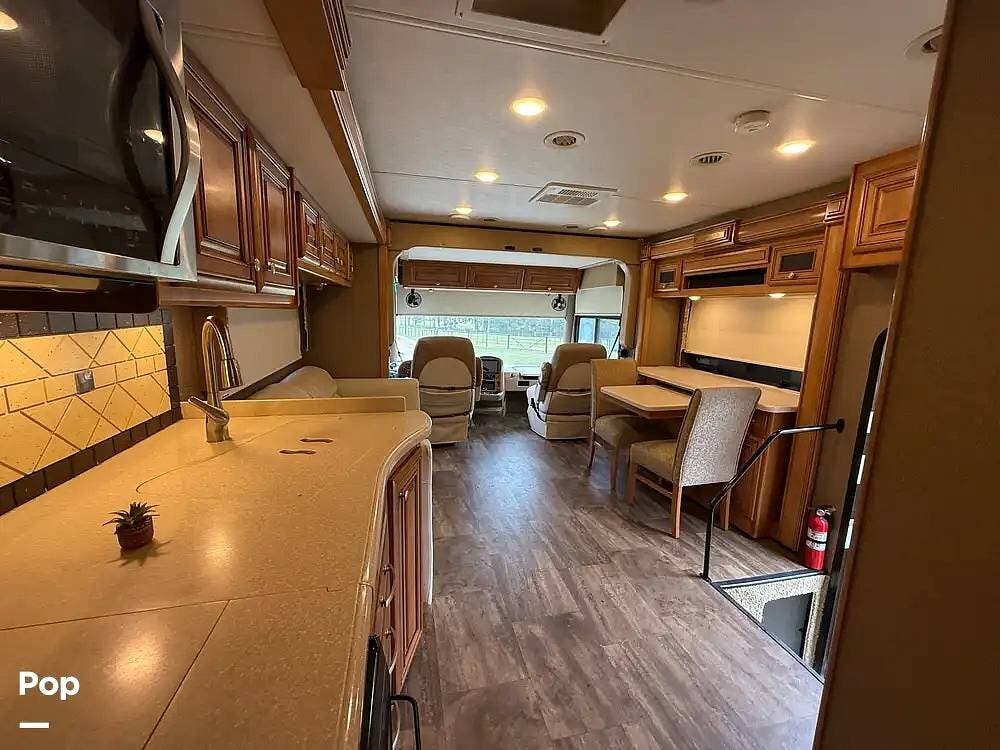 2016 Thor Motor Coach Palazzo 35.1 - Used Diesel Pusher For Sale by Pop RVs in Sacramento, California features Slideout