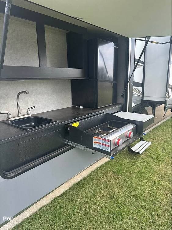 2023 Open Range 395BHS by Highland Ridge from Pop RVs in Tolar, Texas