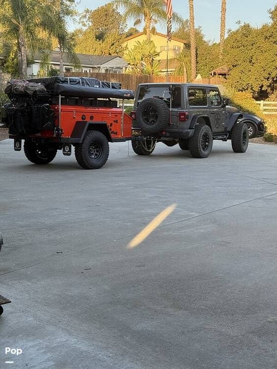 2020 Turtleback Trailers Expedition - Used Travel Trailer For Sale by Pop RVs in Fallbrook, California