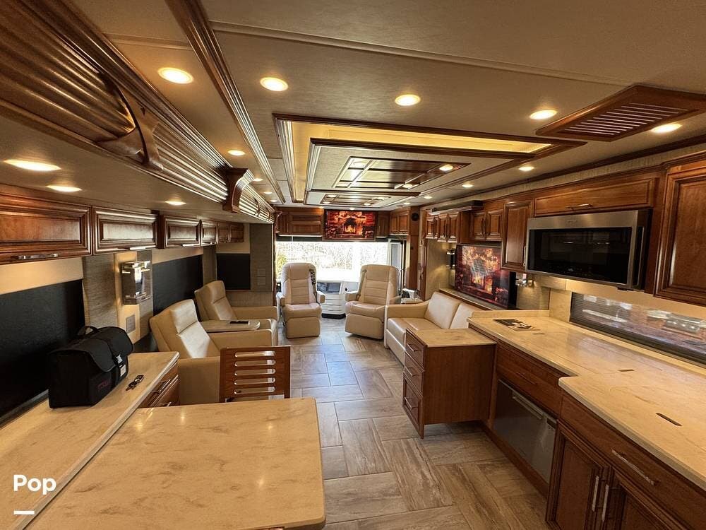 2019 Mountain Aire 4579 by Newmar from Pop RVs in Sparta, North Carolina