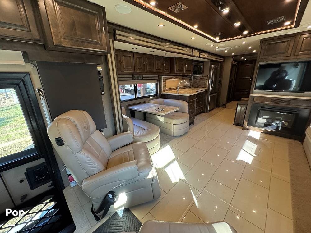 Used 2019 Tiffin Allegro Red 33AA available in Minter, Alabama