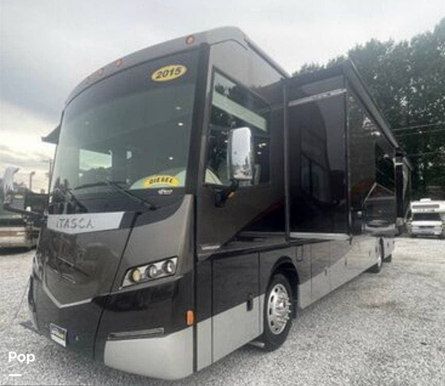 2015 Meridian 40R by Itasca from Pop RVs in Corry, Pennsylvania